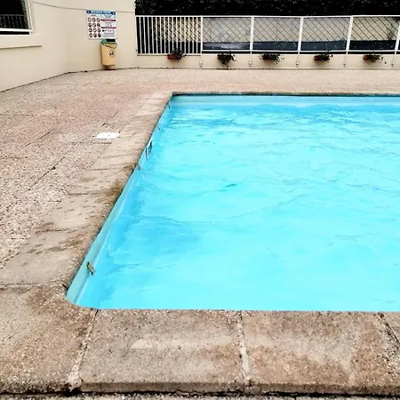 à Cabourg: Piscine Partagée Apartment *