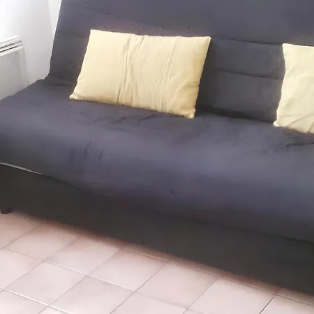 à Avec Piscine Partagée